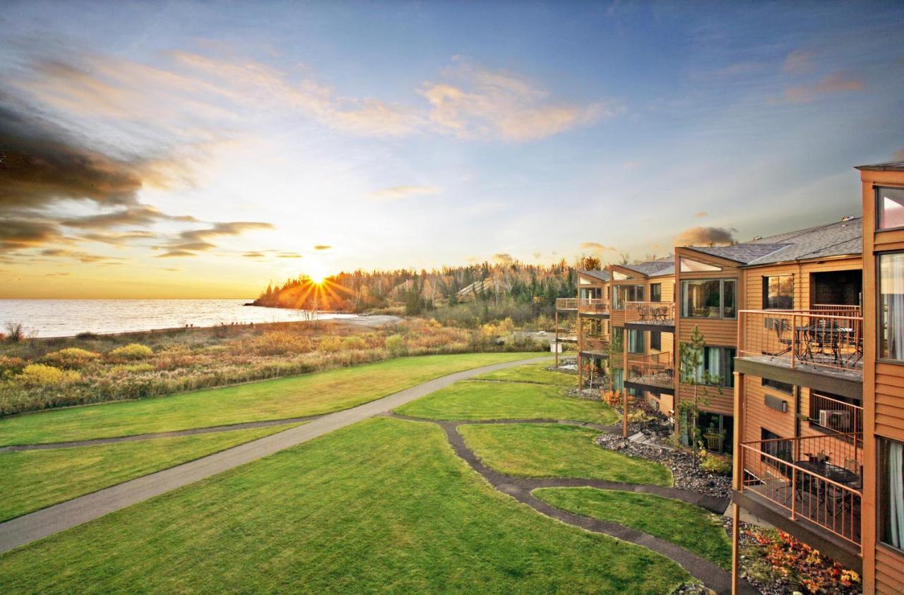 Superior Shores Resort Ту-Гарборс Екстер'єр фото