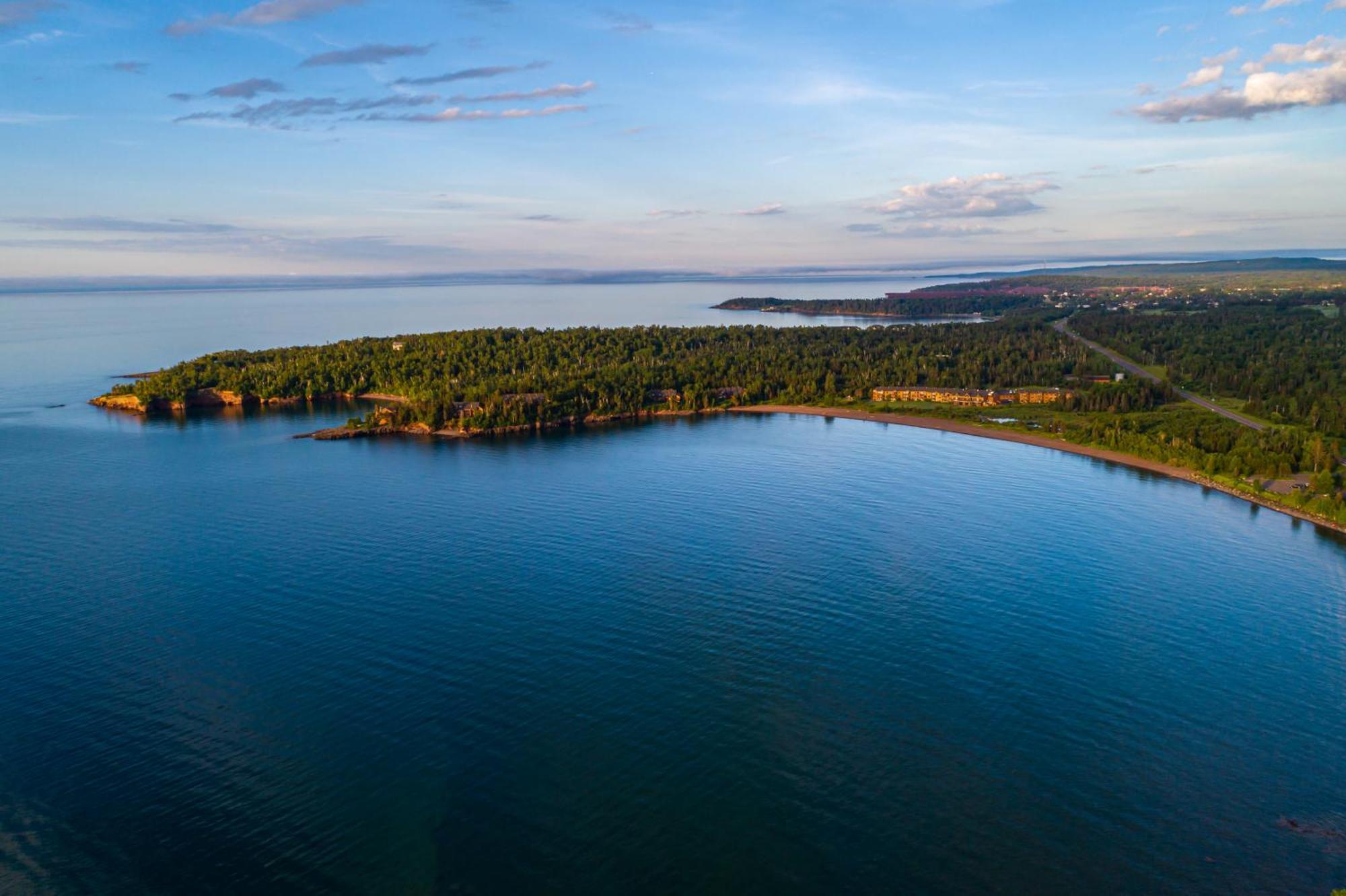 Superior Shores Resort Ту-Гарборс Екстер'єр фото