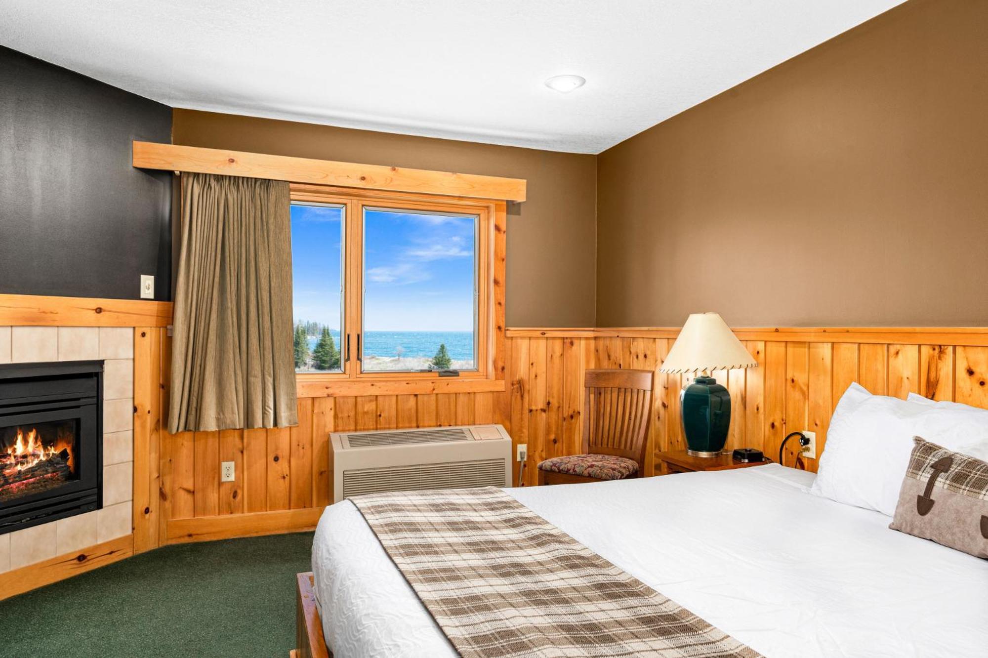 Superior Shores Resort Ту-Гарборс Екстер'єр фото
